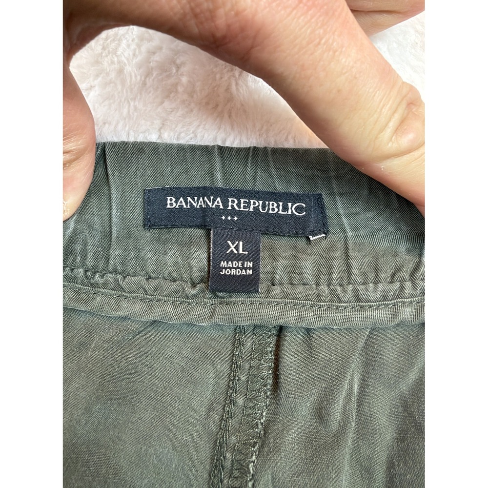 Banana Republic Olive Green Lyocell Cropped Cargo Pants XL Utility Jogger 536089 - Picture 3 of 7